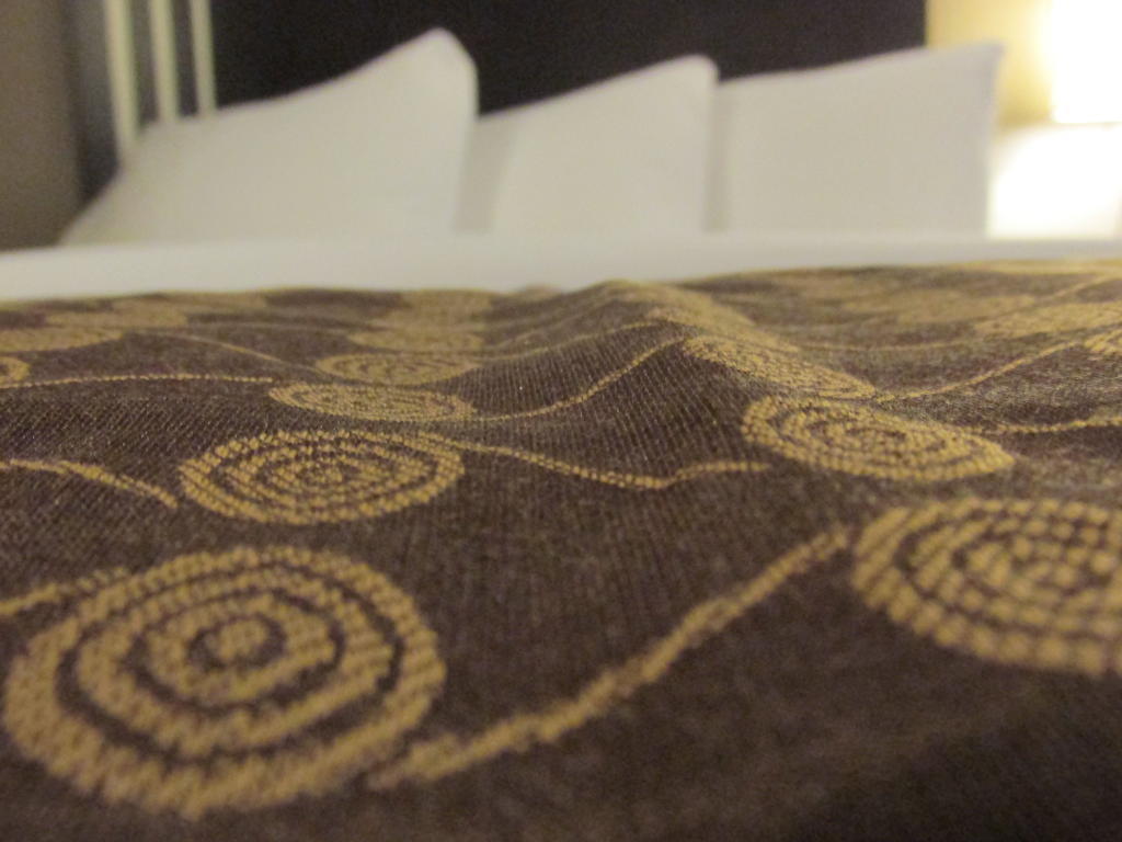 Sigma Inn & Suites Melville Habitación foto